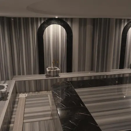 Hotel Crown Health &