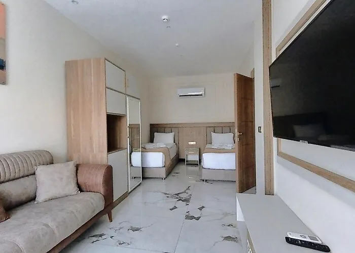 Crown Health & Hotel 5*