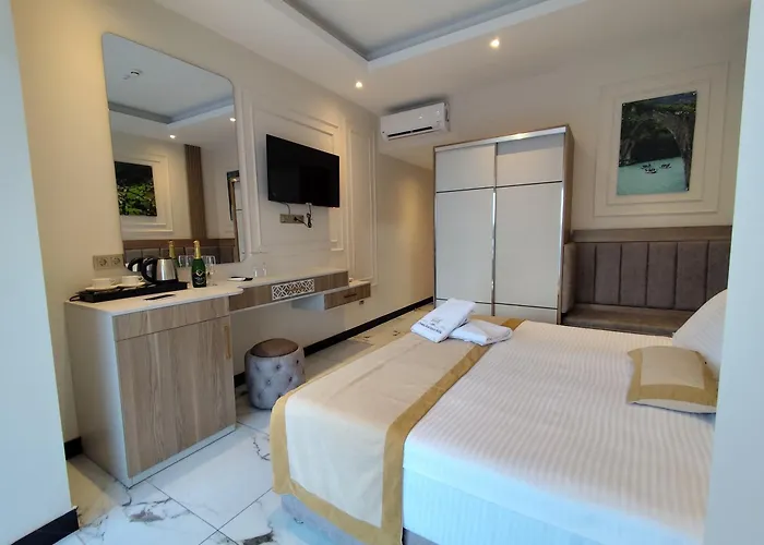 Crown Health & Hotel Belek